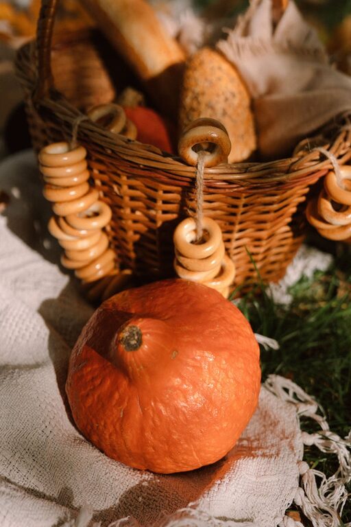 How to Plan a Simple Picnic at a Local Park